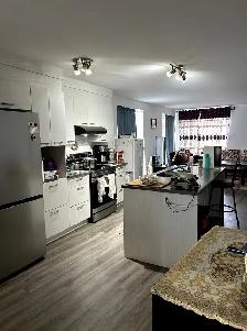 4 ½ à louer (Pointe-aux-Trembles) – Garage & Eau Chaude inclus - Photo 2