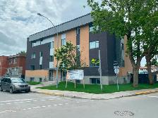 Grand 4 ½ style condo avec Bureau –Stationnement - Photo 2