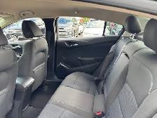 2016 Chevrolet Cruze LT • 6spd Manual Back-up Camera - Photo 11