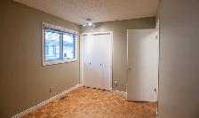 3-BEDROOM HOME FOR RENT IN DEER RUN SE! - Photo 5