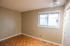 3-BEDROOM HOME FOR RENT IN DEER RUN SE! - Photo 6