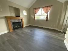 Well - Maintained 3 Bedroom Duplex for rent! - Photo 3
