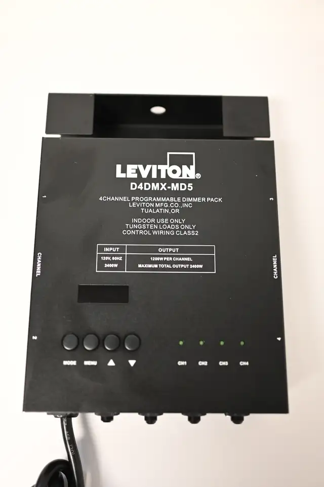 Dimmer 4 Channel programmable for in door D4DMX-MD5 USED good