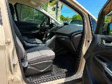 2015 Ford C-Max Hybrid SE - Photo 23