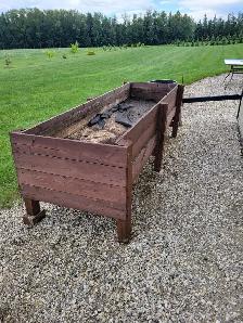 Raised garden bed - Photo 2