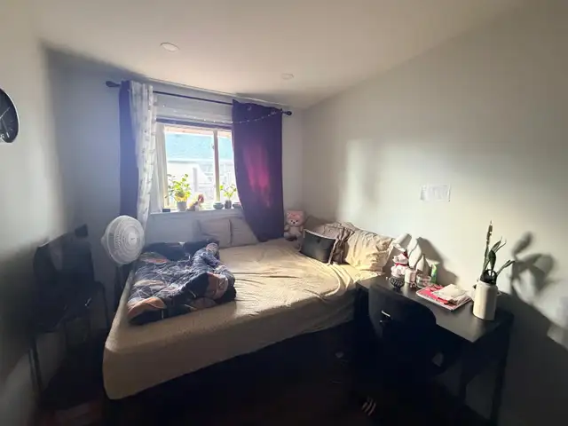 Private room for rent