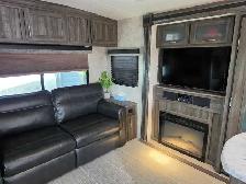 2019 Open Range Ultra Lite Travel Trailer - Photo 8