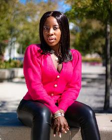 45$ Mississauga Photographer - Photo 4