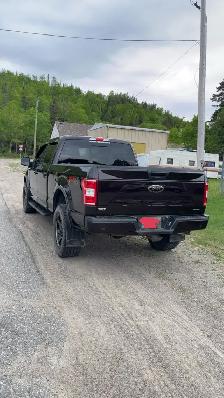 2018 F150 xlt sport with fx4 package - Photo 2
