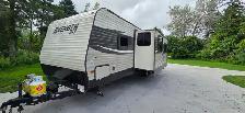 2018 AVENGER 27DBS-BIG BUNKS-SLEEP9-OUTSIDE KITCHNEN-LITE-6544LB