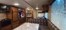 2018 AVENGER 27DBS-BIG BUNKS-SLEEP9-OUTSIDE KITCHNEN-LITE-6544LB - Photo 9