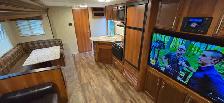 2018 AVENGER 27DBS-BIG BUNKS-SLEEP9-OUTSIDE KITCHNEN-LITE-6544LB - Photo 15