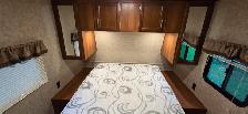 2018 AVENGER 27DBS-BIG BUNKS-SLEEP9-OUTSIDE KITCHNEN-LITE-6544LB - Photo 16