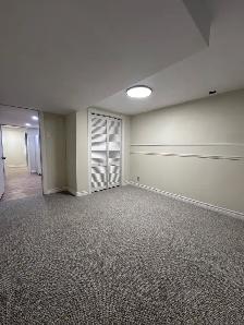 2 bedroom Scarborough Basement Apartment - Photo 7
