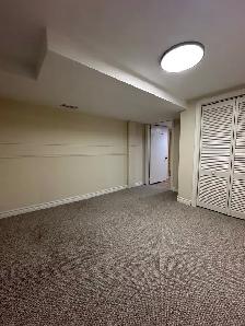 2 bedroom Scarborough Basement Apartment - Photo 8
