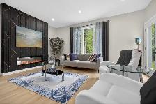 Large Bungalow with Triple Garage - Photo 5