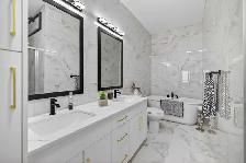 Large Bungalow with Triple Garage - Photo 8