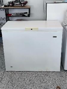 White-Westinghouse Deep Freezer