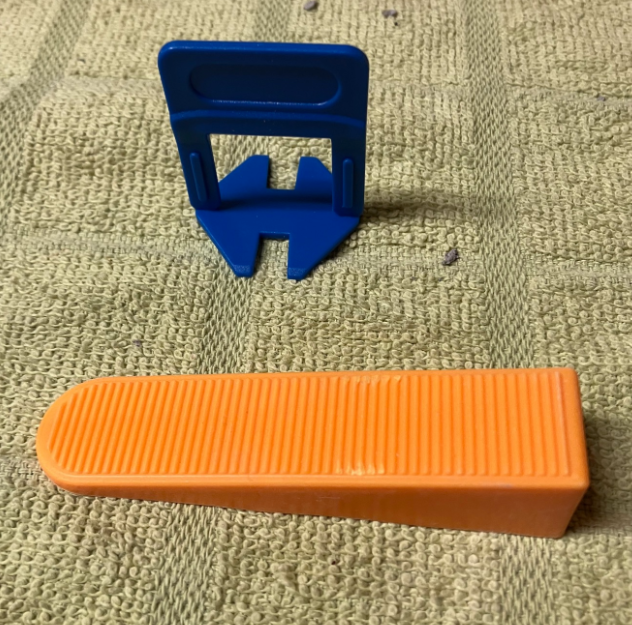 Tile Levelling Clips and Wedges - WHITBY
