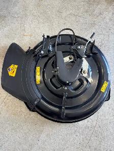 30" Columbia riding lawnmower - Photo 9