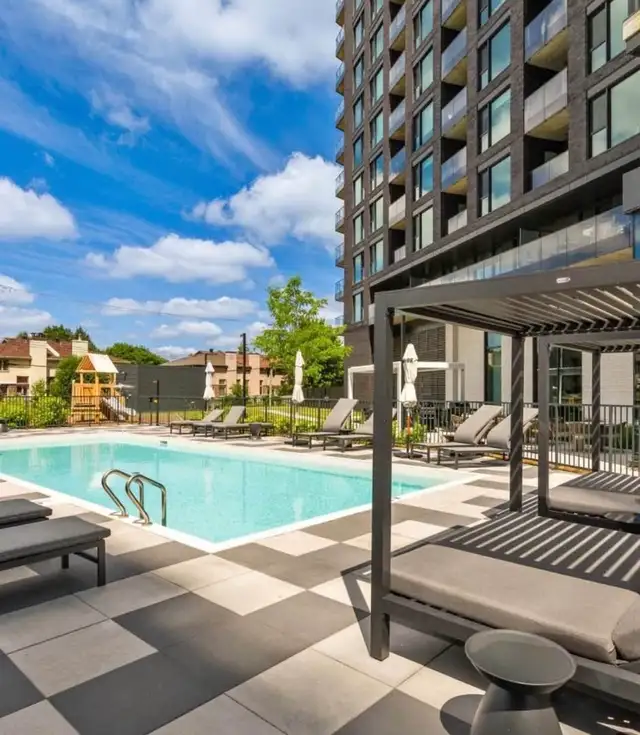 Lease transfer 880 ave Carson