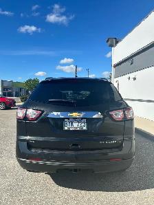 2014 Chevy Traverse 2LT AWD - Photo 3