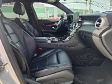 2016 Mercedes-Benz GLC GLC 300 4MATIC Nav / Sunroof / LTH / Rea - Photo 27