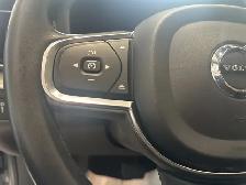 2019 Volvo XC60 MOMENTUM | AWD | NAVI | LEATHER | 2 SET TIRE - Photo 13