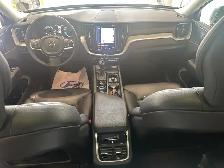 2019 Volvo XC60 MOMENTUM | AWD | NAVI | LEATHER | 2 SET TIRE - Photo 22