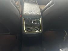 2019 Volvo XC60 MOMENTUM | AWD | NAVI | LEATHER | 2 SET TIRE - Photo 25