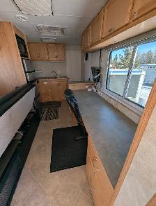 Office Trailer - Photo 8