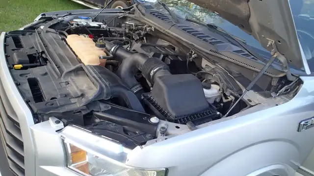 15 Ford F150 XLT 4x4 fx4