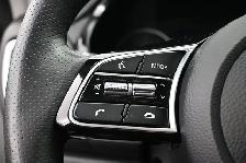 2022 Kia Seltos SX Leather, Sunroof, Apple/Android, One Owner, F - Photo 16