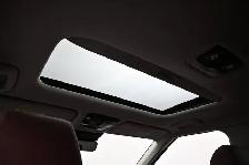2022 Kia Seltos SX Leather, Sunroof, Apple/Android, One Owner, F - Photo 30