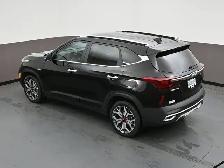 2022 Kia Seltos SX Leather, Sunroof, Apple/Android, One Owner, F - Photo 56
