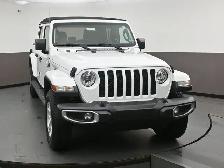 2021 Jeep Gladiator Sport 4X4 7500 Towing Capacity!! One owner, - Photo 2