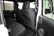 2021 Jeep Gladiator Sport 4X4 7500 Towing Capacity!! One owner, - Photo 26