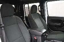 2021 Jeep Gladiator Sport 4X4 7500 Towing Capacity!! One owner, - Photo 30