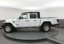 2021 Jeep Gladiator Sport 4X4 7500 Towing Capacity!! One owner, - Photo 33