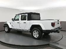 2021 Jeep Gladiator Sport 4X4 7500 Towing Capacity!! One owner, - Photo 34