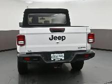 2021 Jeep Gladiator Sport 4X4 7500 Towing Capacity!! One owner, - Photo 35