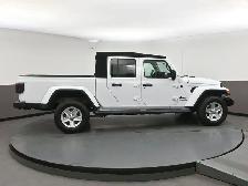 2021 Jeep Gladiator Sport 4X4 7500 Towing Capacity!! One owner, - Photo 37