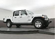 2021 Jeep Gladiator Sport 4X4 7500 Towing Capacity!! One owner, - Photo 40