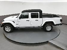 2021 Jeep Gladiator Sport 4X4 7500 Towing Capacity!! One owner, - Photo 49