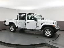 2021 Jeep Gladiator Sport 4X4 7500 Towing Capacity!! One owner, - Photo 55