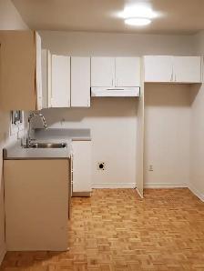 Logement à louer 4 1/2  Plateau, Brébeuf et Mt-Royal - Photo 2