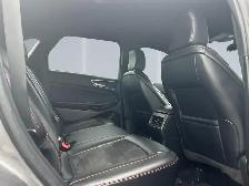 FORD EDGE SEL ST LINE AWD TOUT EQUIPÉ MAGS 20 INTERIEUR DE CUIR - Photo 19