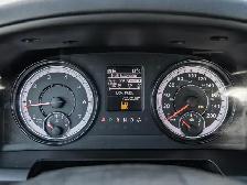 2023 RAM 1500 Classic SLT 4x4 Crew Cab - Photo 10