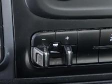 2023 RAM 1500 Classic SLT 4x4 Crew Cab - Photo 16