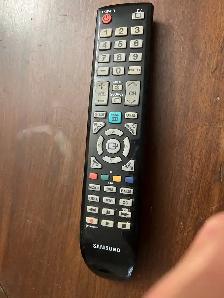 50" Samsung TV - Photo 2